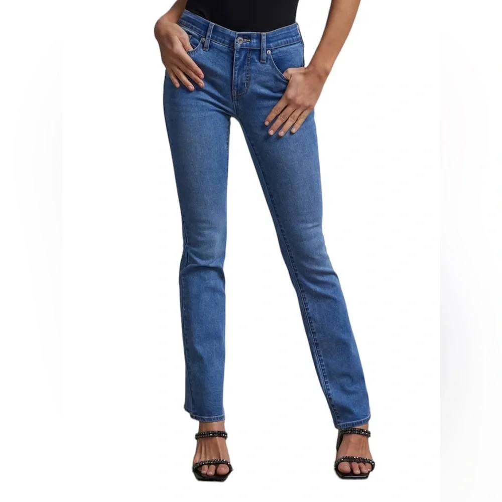 NY & Company | NWT Curvy High-Waist Bootcut Jeans